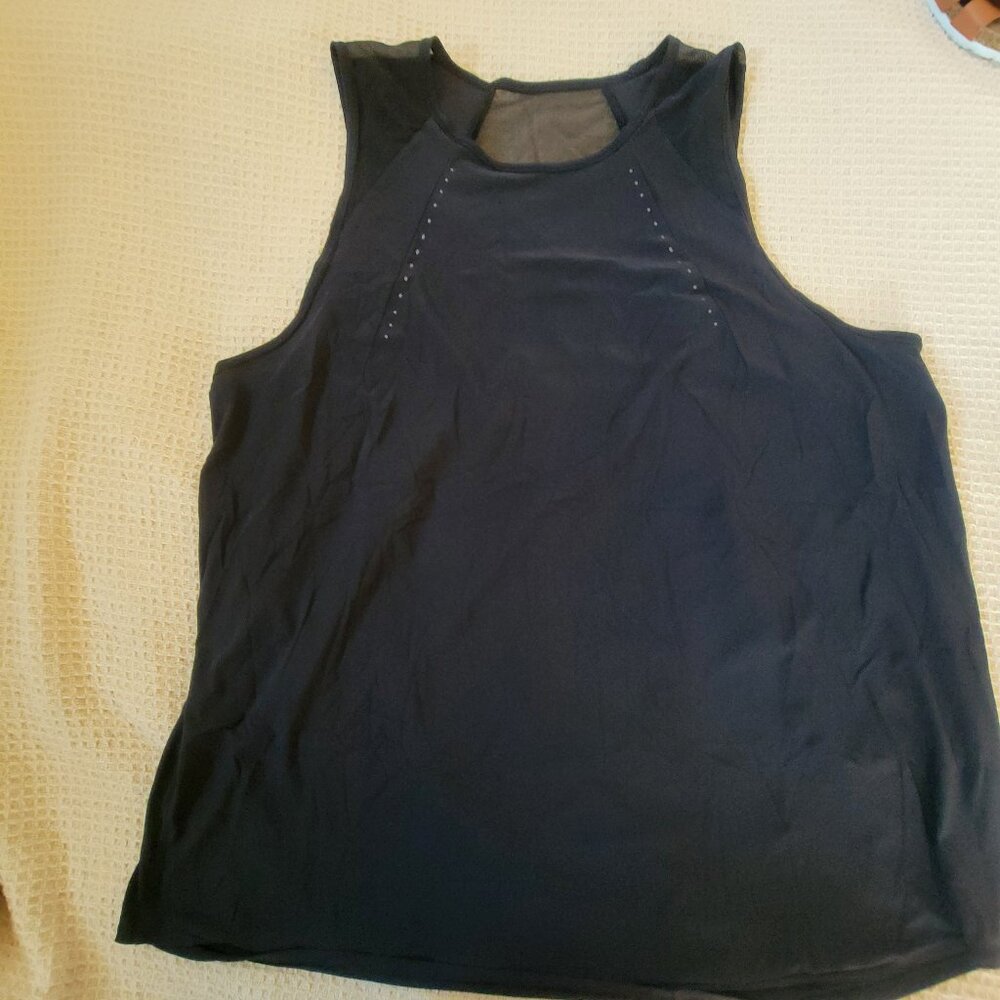 Womens lululemon athletic tank